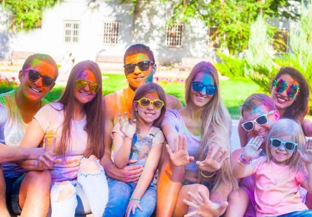 Holi celebration tour in india