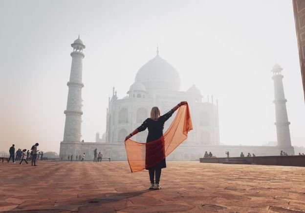 Luxury Taj Mahal Tour