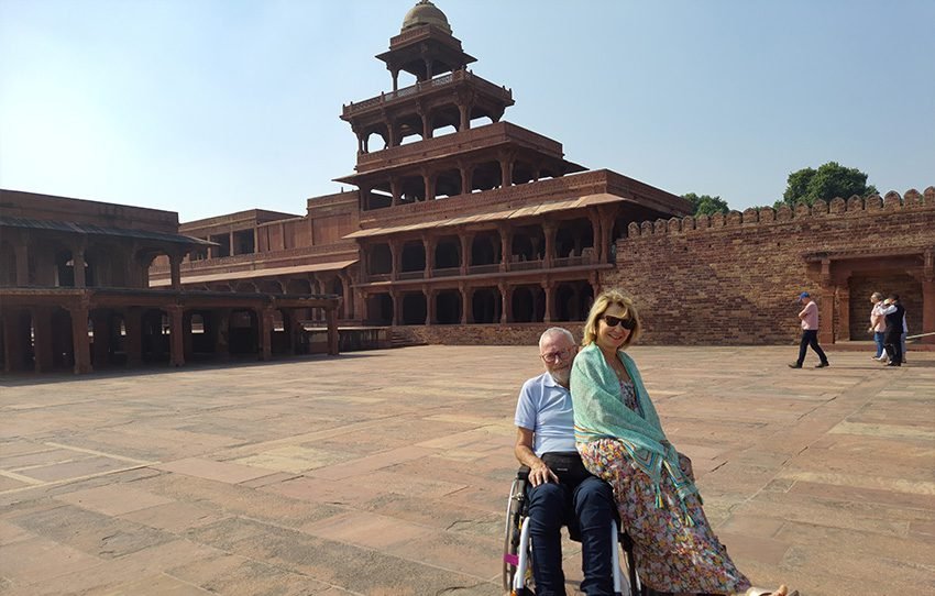 Agra Travel Guide for Foreign Tourists